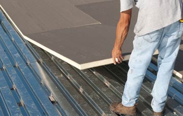 benefits of insulating Roud flat roofing