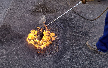 Roud flat roofing repairs