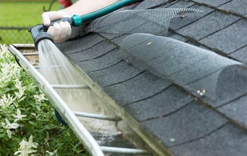 Roud gutter cleaning costs